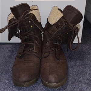 American eagle combat boots